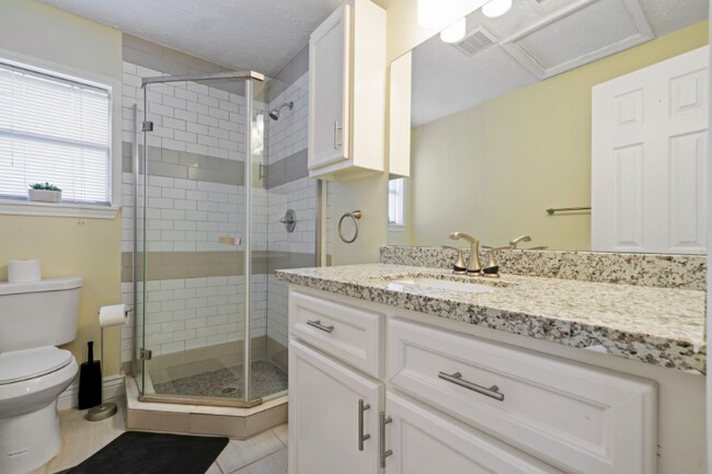 Foto del edificio - 8102 Coastway Ln