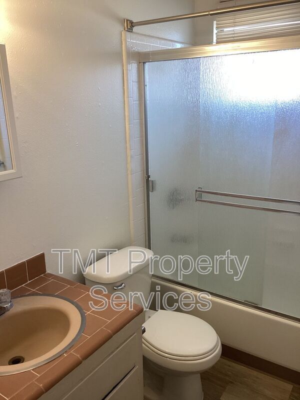 Foto del edificio - 5519 Keoncrest Cir