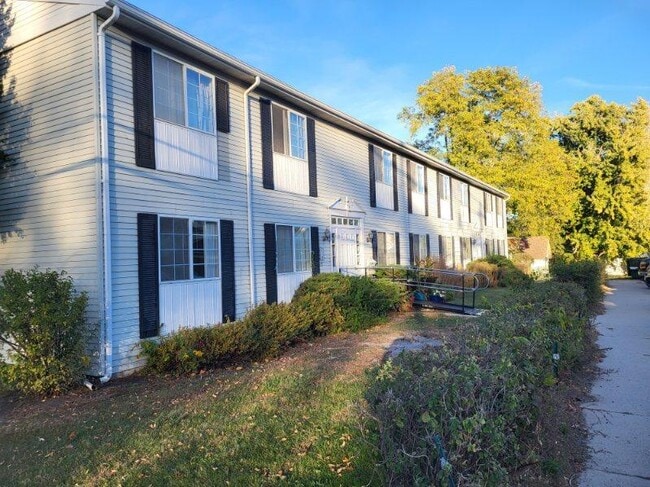 Building Photo - Georgetown Apartments