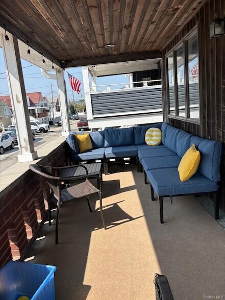 Foto del edificio - 44 Oswego Ave