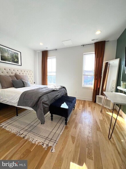 Foto del edificio - 3801 Poplar St