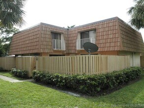 Building Photo - 731 Mill Valley Pl