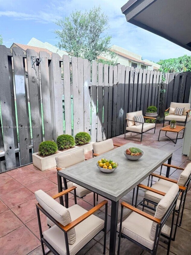 Foto principal - 150 SW 97th Ave