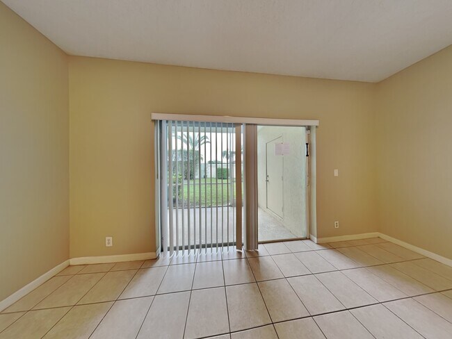 Building Photo - 803 Kokomo Key Ln