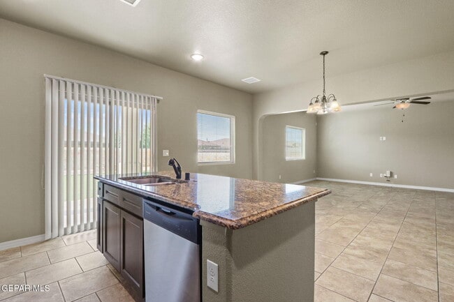 Building Photo - 14717 Boer Trail