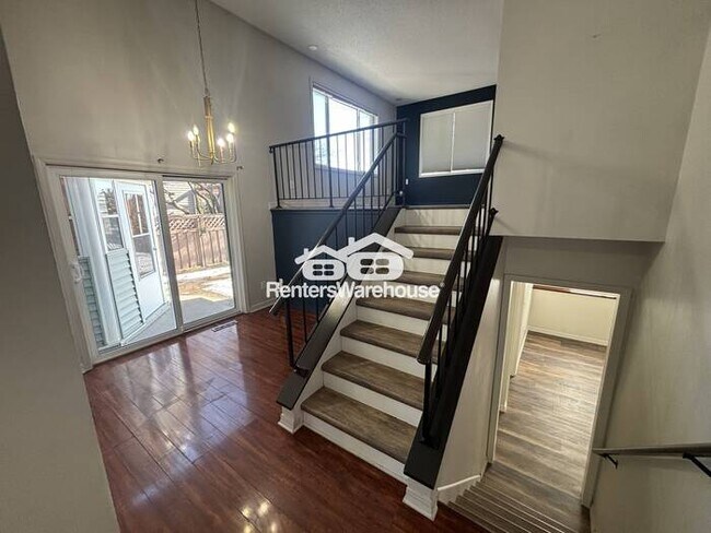 Building Photo - Available Now Spacious 3 bedroom 1.5 bath Single Family Home in Savage