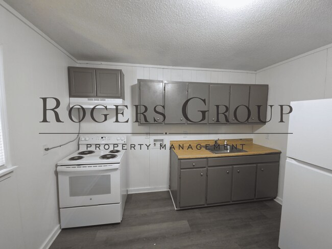 Foto del edificio - #450 - 923-925 Arch St Duplex
