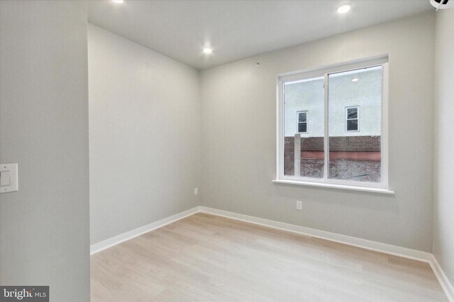Foto del edificio - 316 S 52nd St