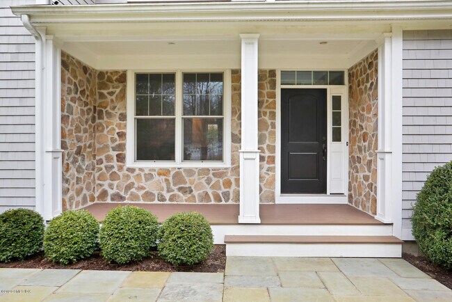 Building Photo - 1 Blue Mountain Ct