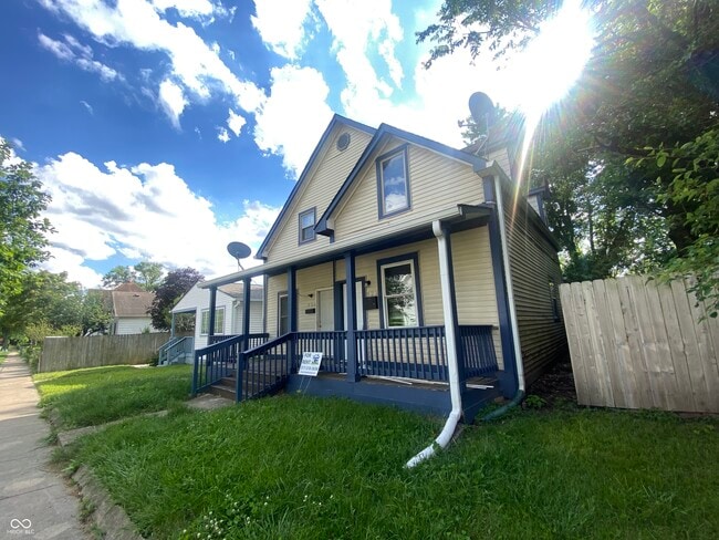 Foto del edificio - 328 N Elder Ave