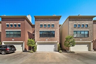 Building Photo - 650 Westcross St