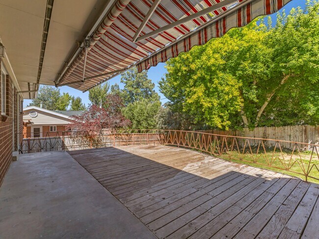 Foto del edificio - 2895 Cherry Blossom Ln