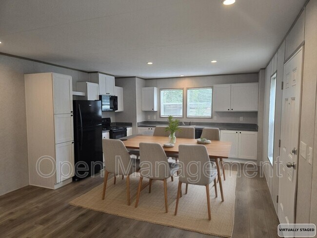 Foto del edificio - 4511 Dirt Rd