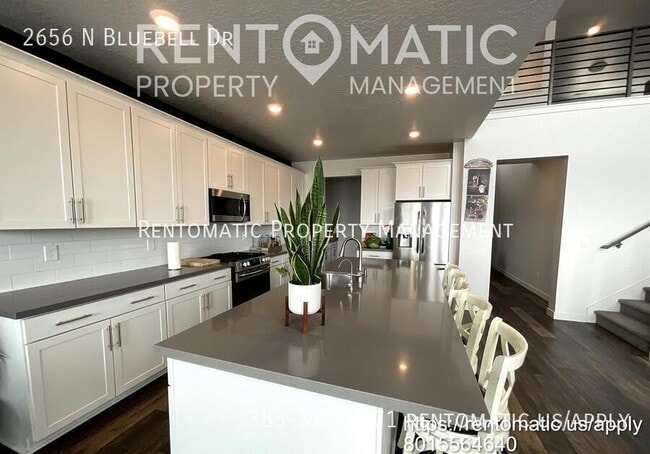 Building Photo - 2656 N Bluebell Dr
