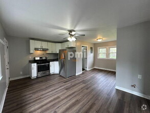Building Photo - 5030 W Ridge Rd
