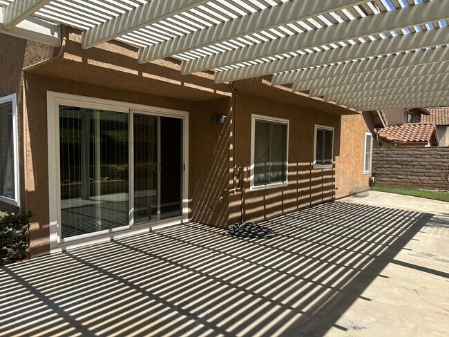 Foto del edificio - 940 Birmingham Dr