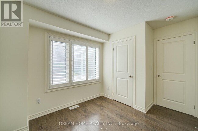 Building Photo - 510 Danks Ridge Dr