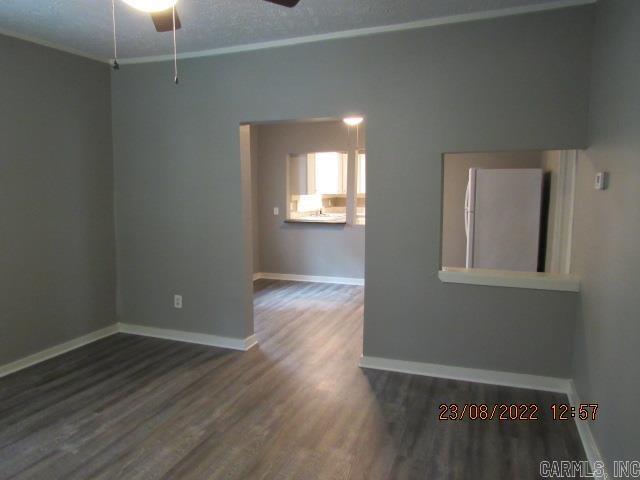 Building Photo - 521 Grove St