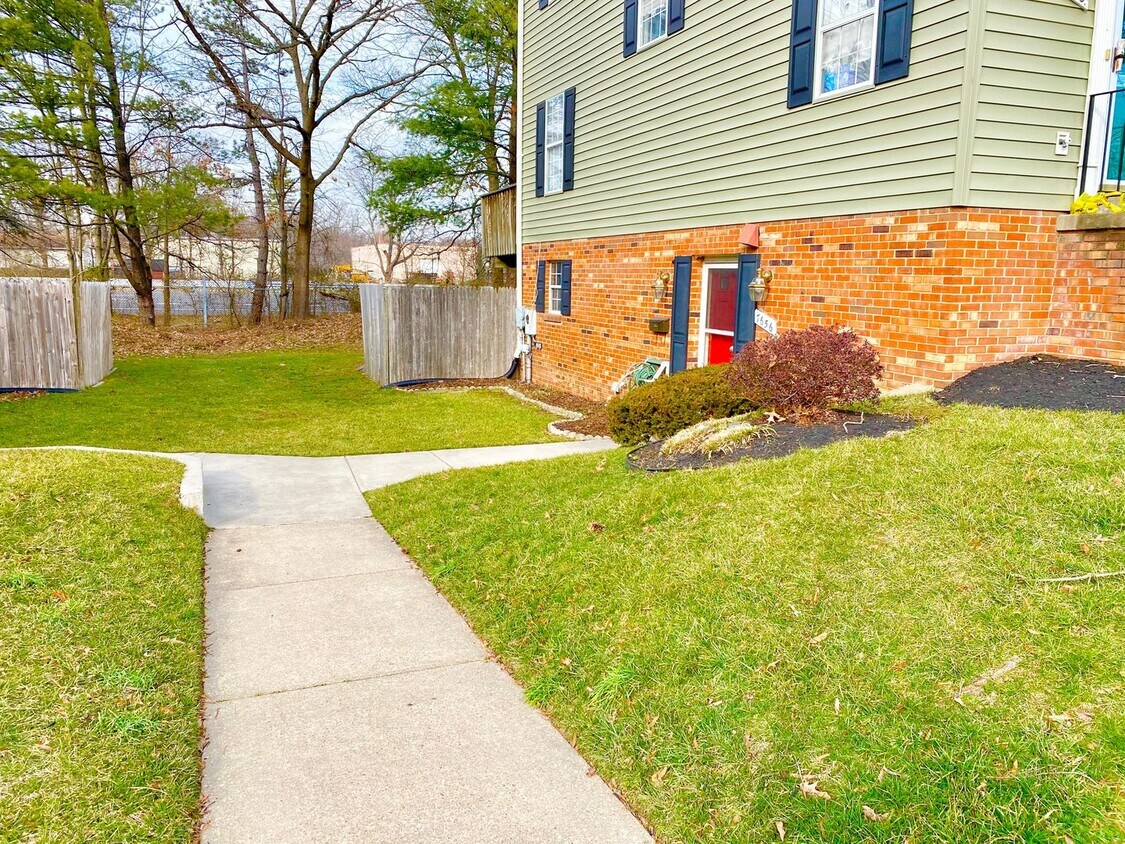 7656 N Arbory Way, Laurel, MD 20707 Condo for Rent in Laurel, MD