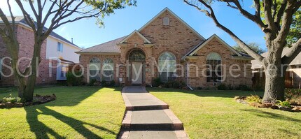 Building Photo - 1304 Hillcrest Dr