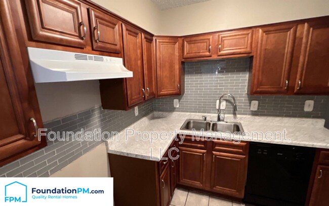 Building Photo - 3822 High Bridge Ct