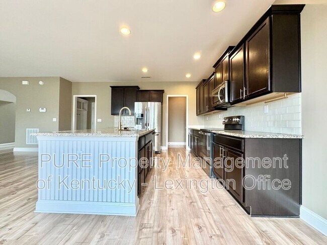 Foto del edificio - 4123 Katherine Pl