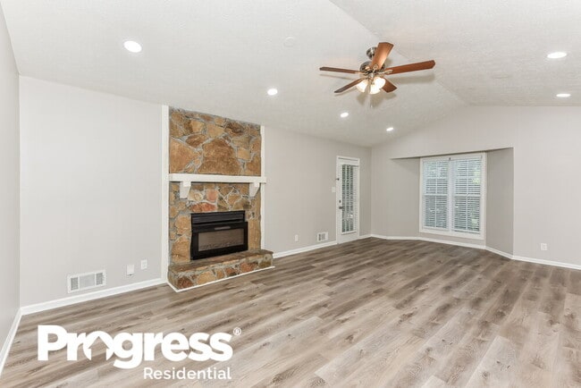 Foto del edificio - 2145 Atkinson Ln