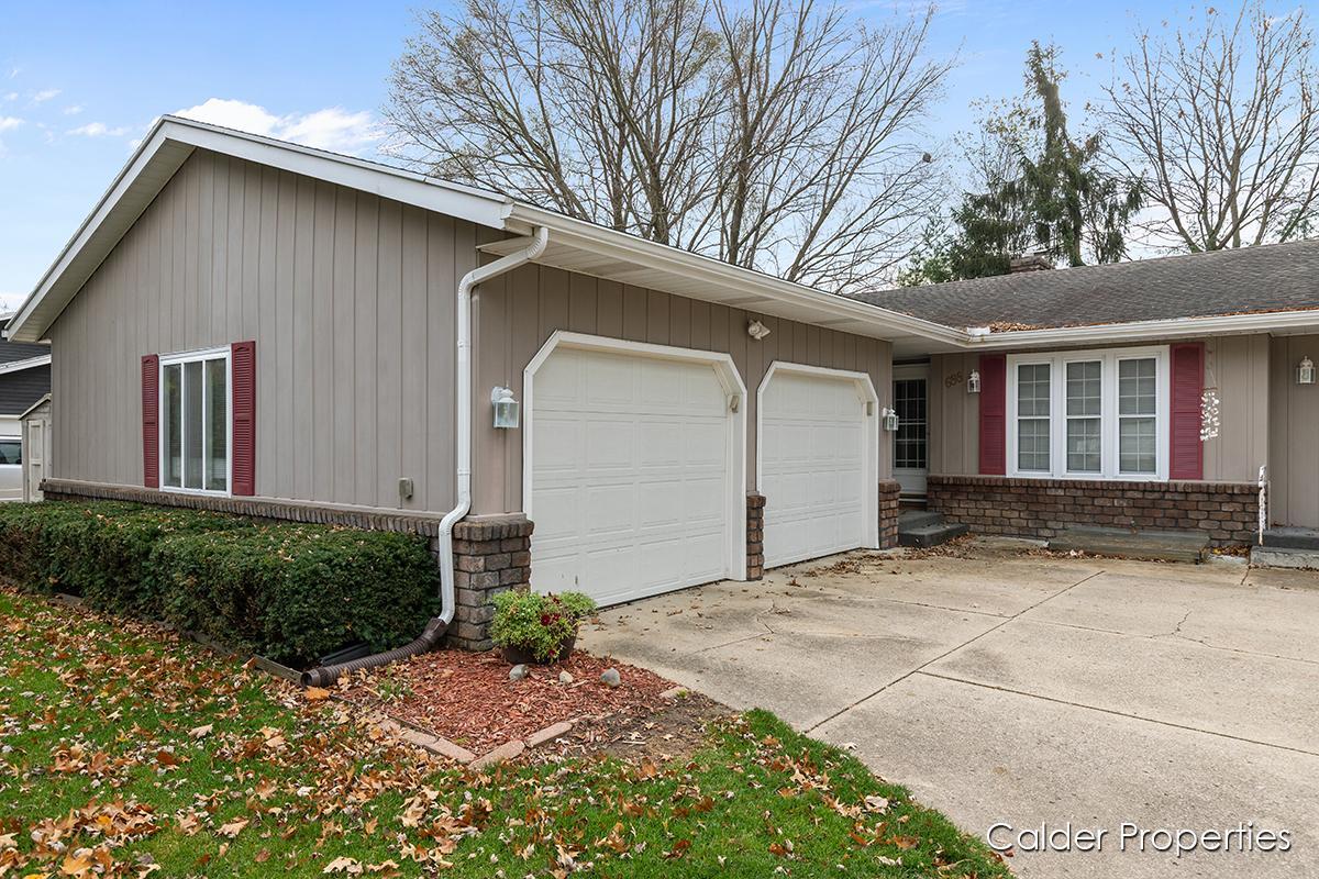 Foto principal - 686 Dawn St SE