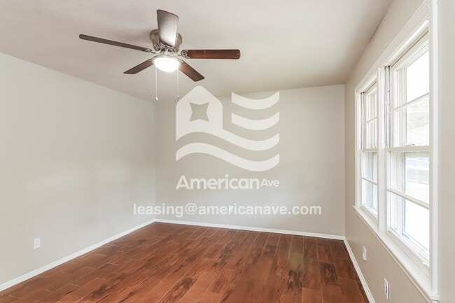 Foto del edificio - 4707 Wellborn Dr