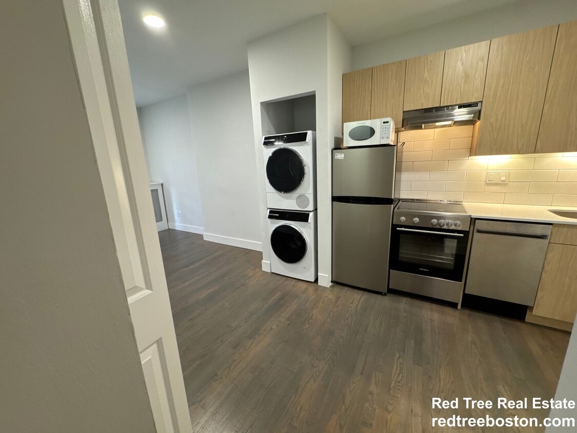 Photo - 270 Newbury St. Unit 10