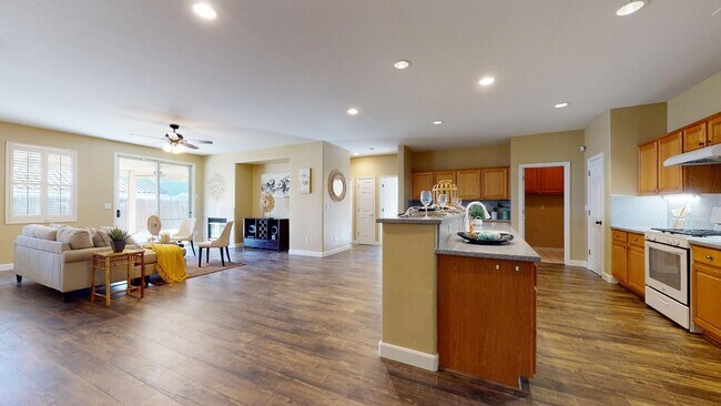 Building Photo - 538 Osprey Dr