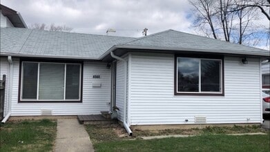 Building Photo - 4560 W 89th St