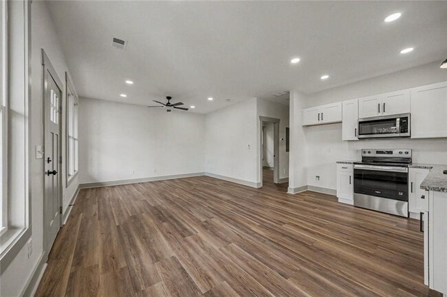 Foto del edificio - 3 Forsyth St NE