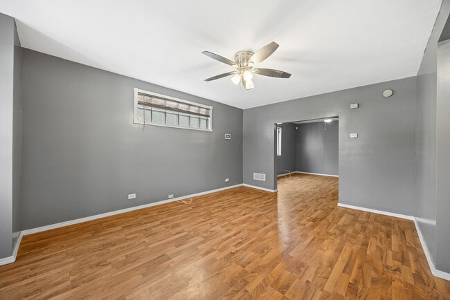 Building Photo - 6812 S Lafayette Ave