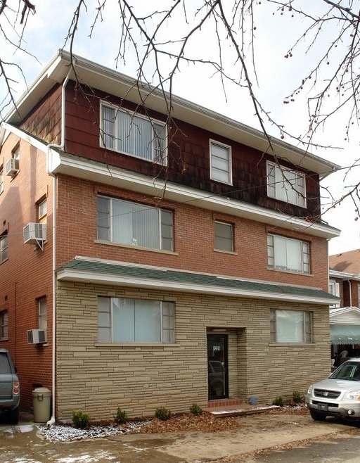 Primary Photo - 1239 9th Street