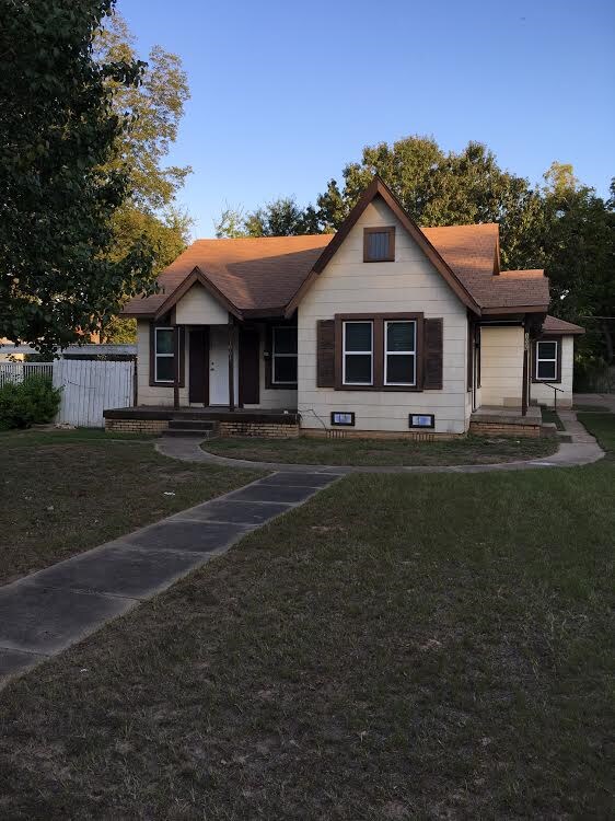 1004 Maple St Unit 1004, Kilgore, TX 75662 Apartments in Kilgore, TX