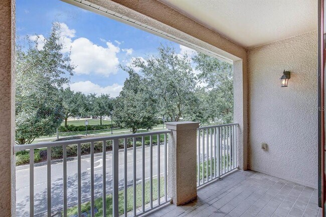 Building Photo - 6036 Fishhawk Crossing Blvd