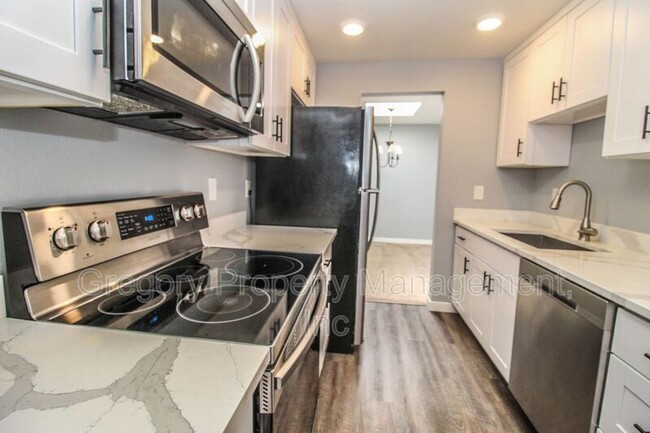 Foto del edificio - 9907 NE 124th St