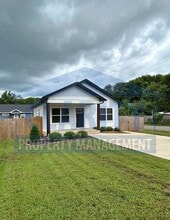 Building Photo - 1513 Huff Ave SW