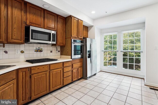 Foto del edificio - 15738 Cherry Blossom Ln