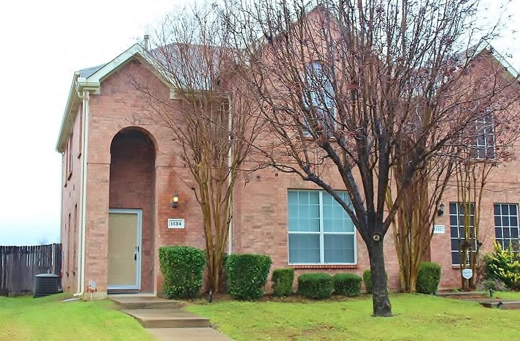 Primary Photo - 1134 Jamie Dr