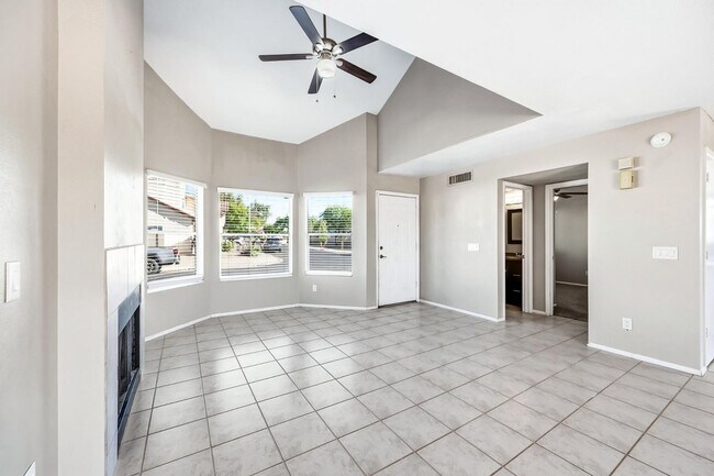 Foto del edificio - 860 S Rio Dr