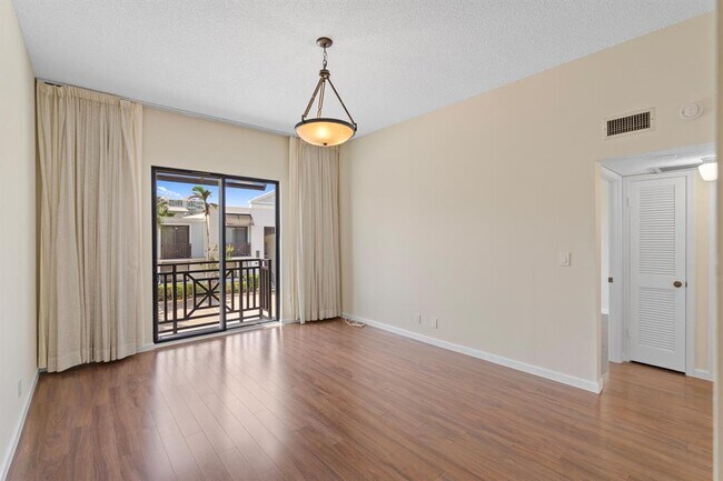 Foto del edificio - 1630 S Ocean Ln