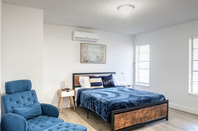 Foto del edificio - 470 U.S. 41-SI ID1056513P