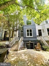 Building Photo - 1866 Ingleside Terrace NW