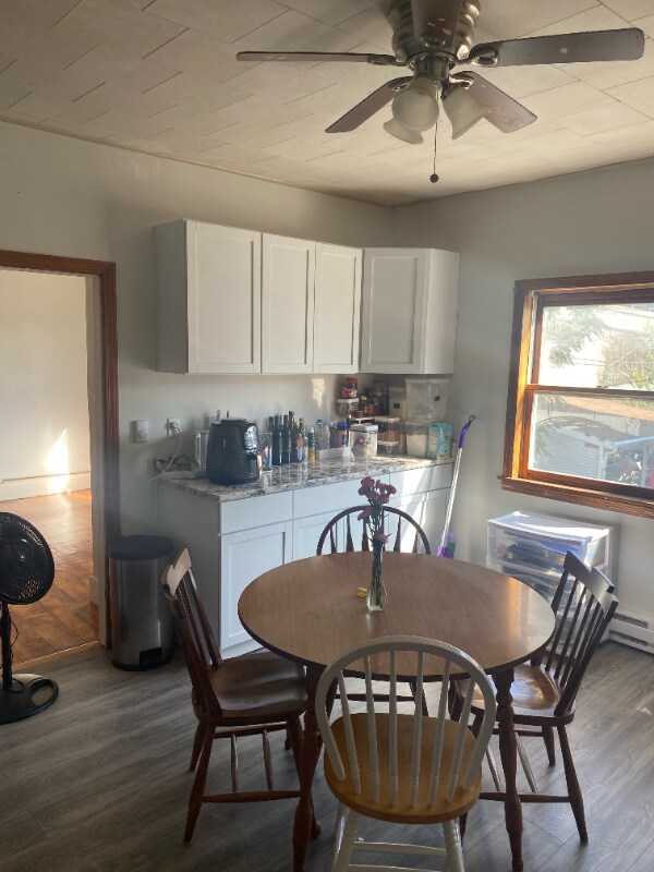 Foto del edificio - 144 Canterbury St