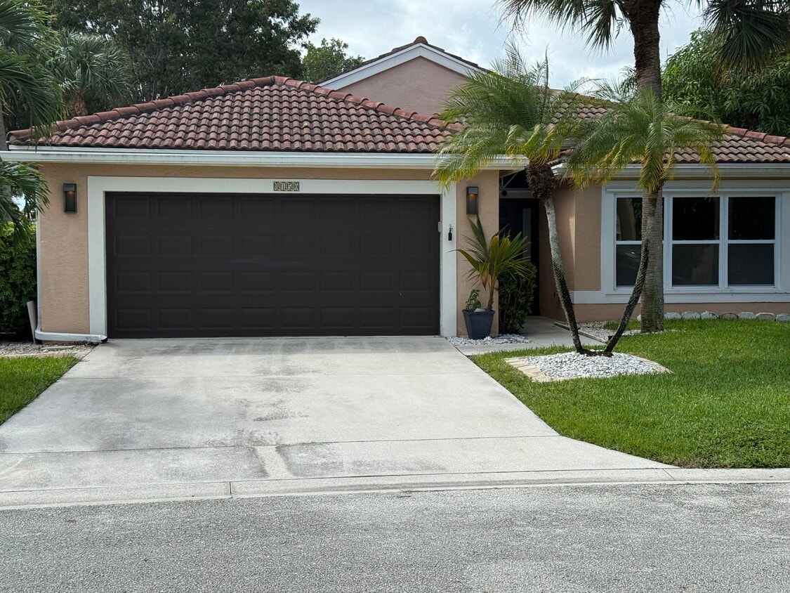 Primary Photo - 8150 Mystic Harbor Cir