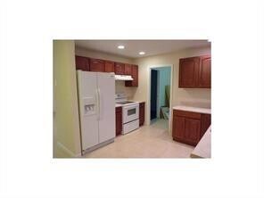 Foto del edificio - 6680 NW 16th St