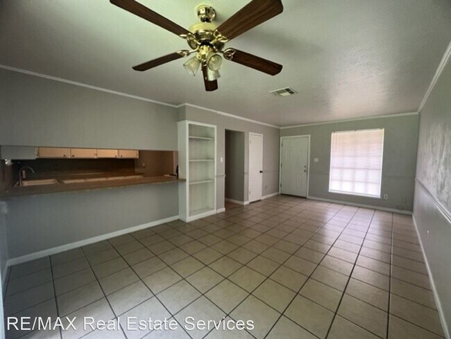 Building Photo - 3 br, 1 bath House - 8503 Meadow Parkway