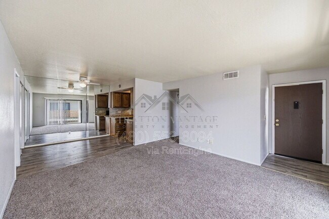 Foto del edificio - 16635 N Cave Creek Rd